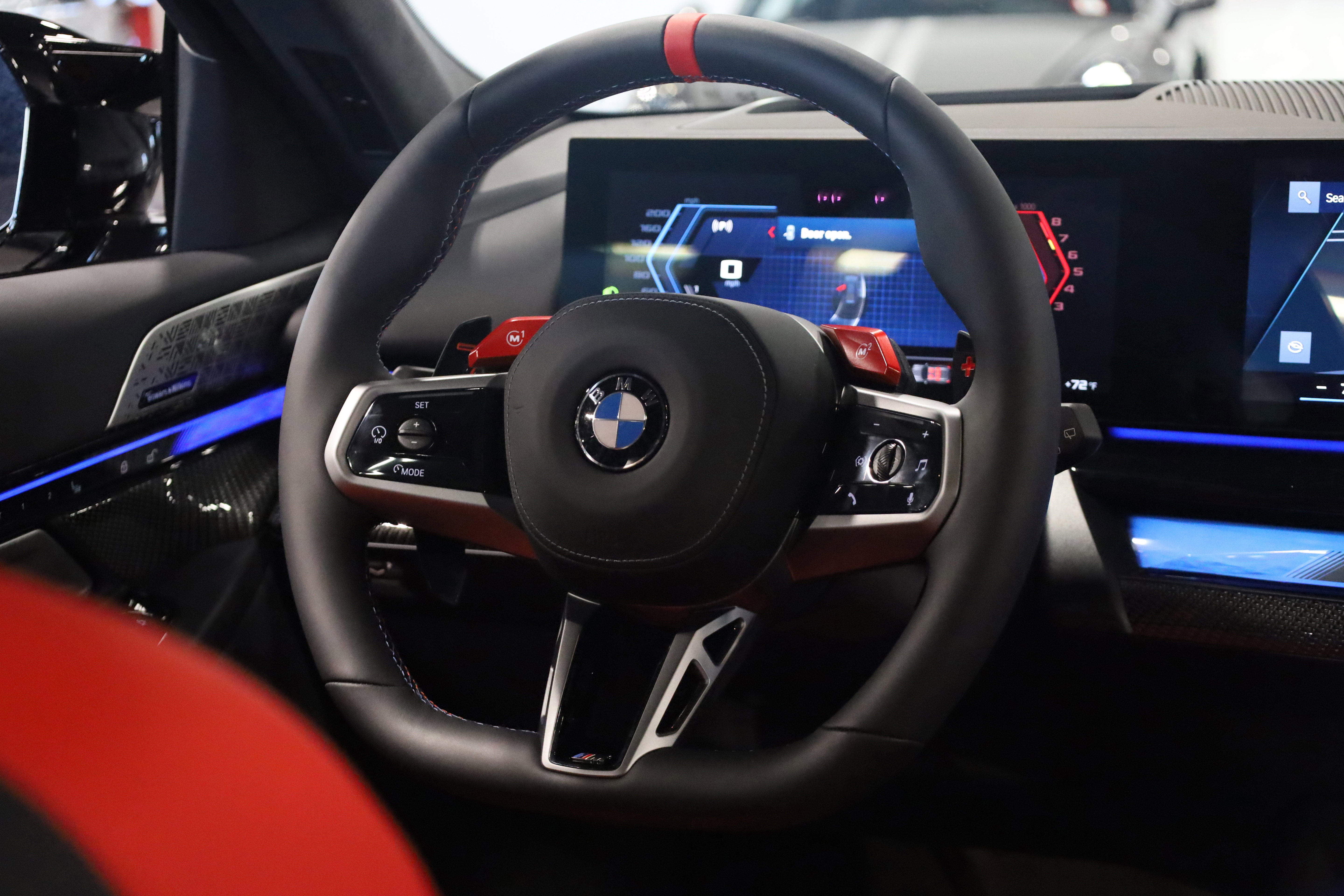 Used 2025 BMW M5 Touring w/ M Driver's Package image 22