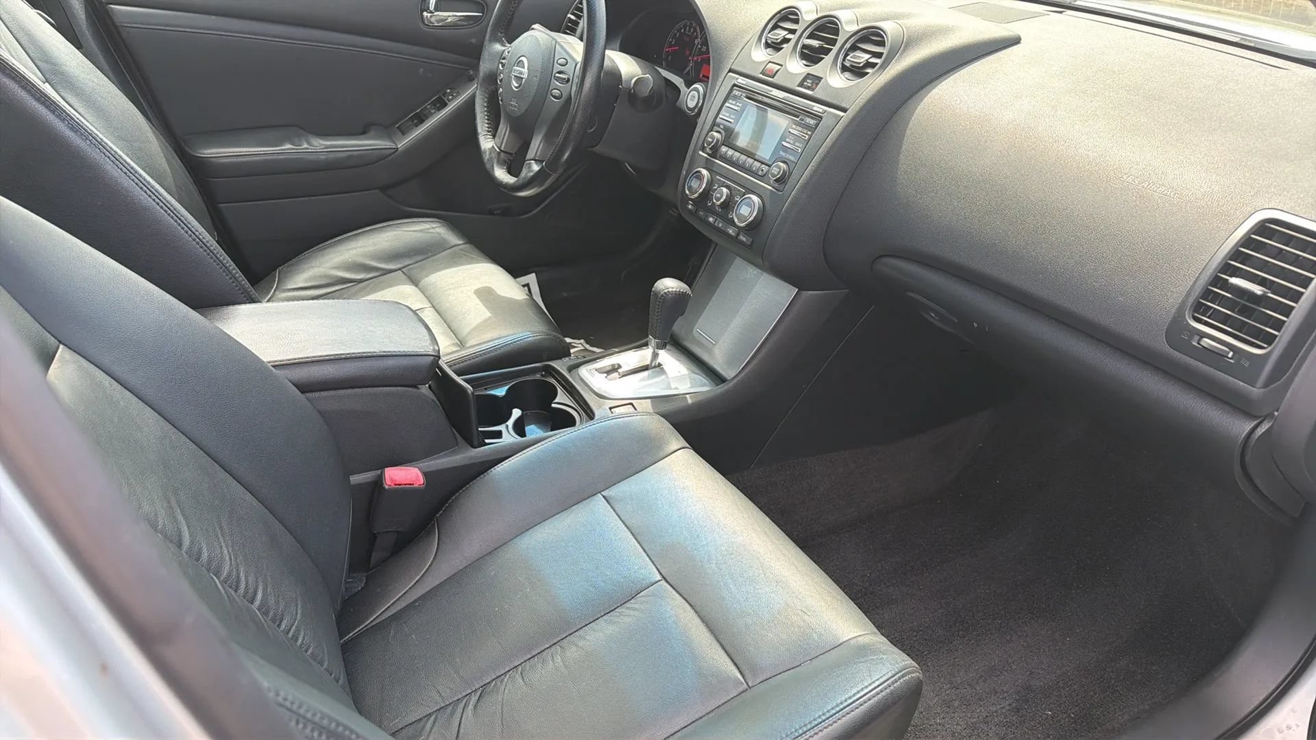 Used 2012 Nissan Altima 2.5 SL w/ 2.5SL Pkg FWD image 11