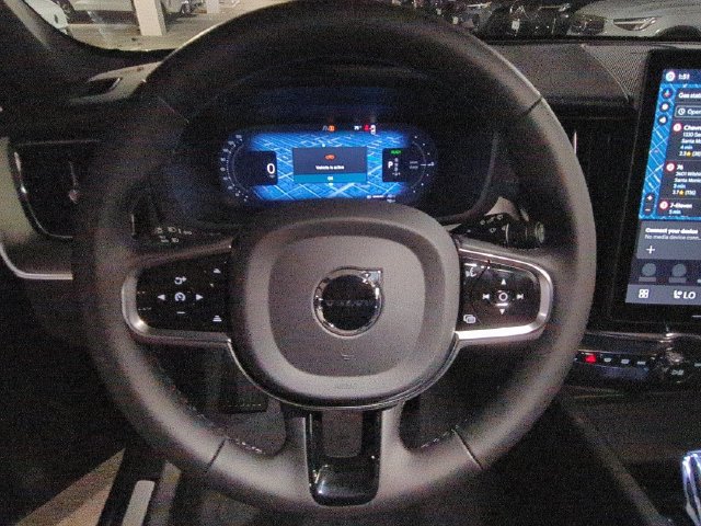 New 2026 Volvo XC60 T8 Ultra w/ Climate Package AWD/4WD image 17