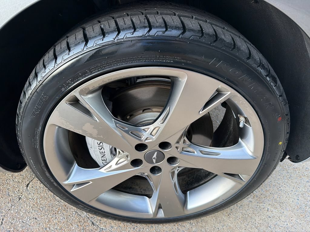 Used 2022 Genesis GV80 2.5T w/ Prestige Package 04 AWD/4WD image 12