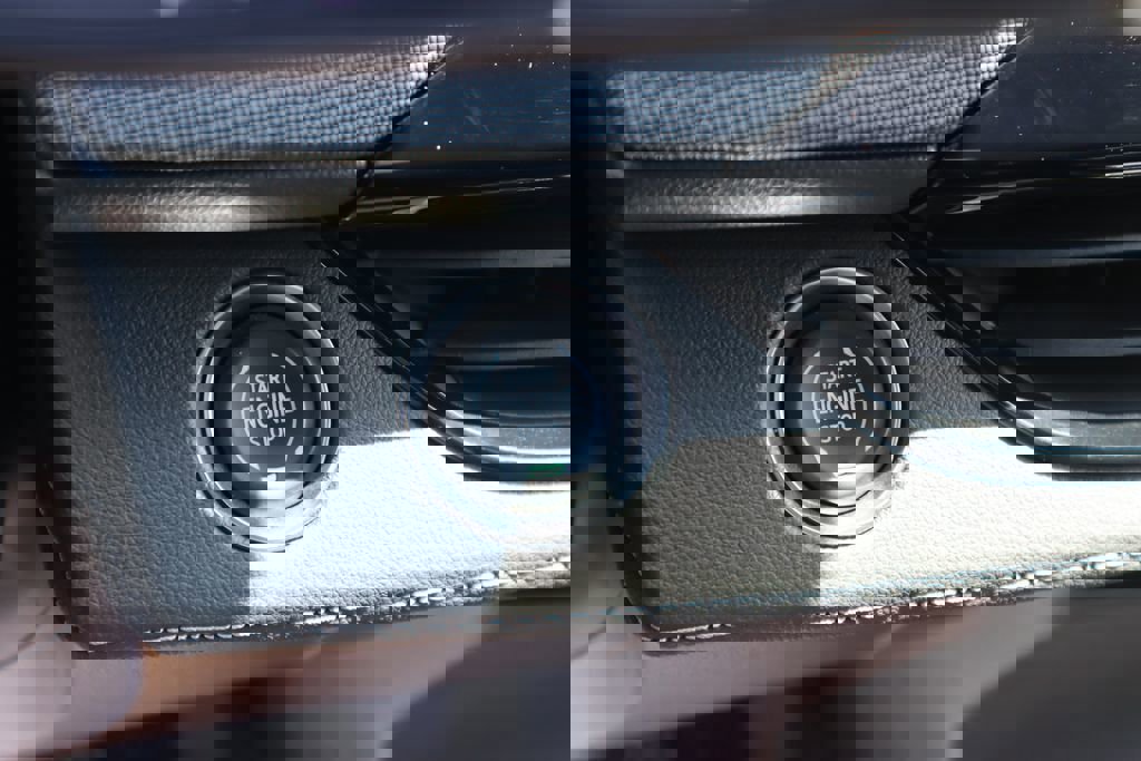 New 2026 Buick Enclave Preferred w/ Power Package image 9