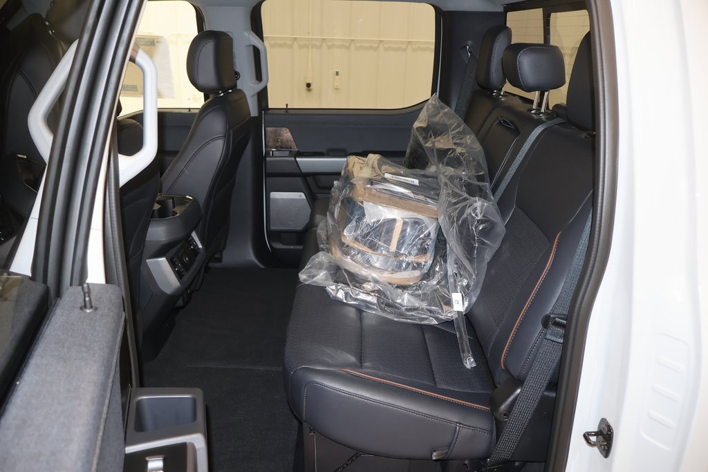 New 2025 Ford F350 Lariat w/ Lariat Ultimate Package image 13
