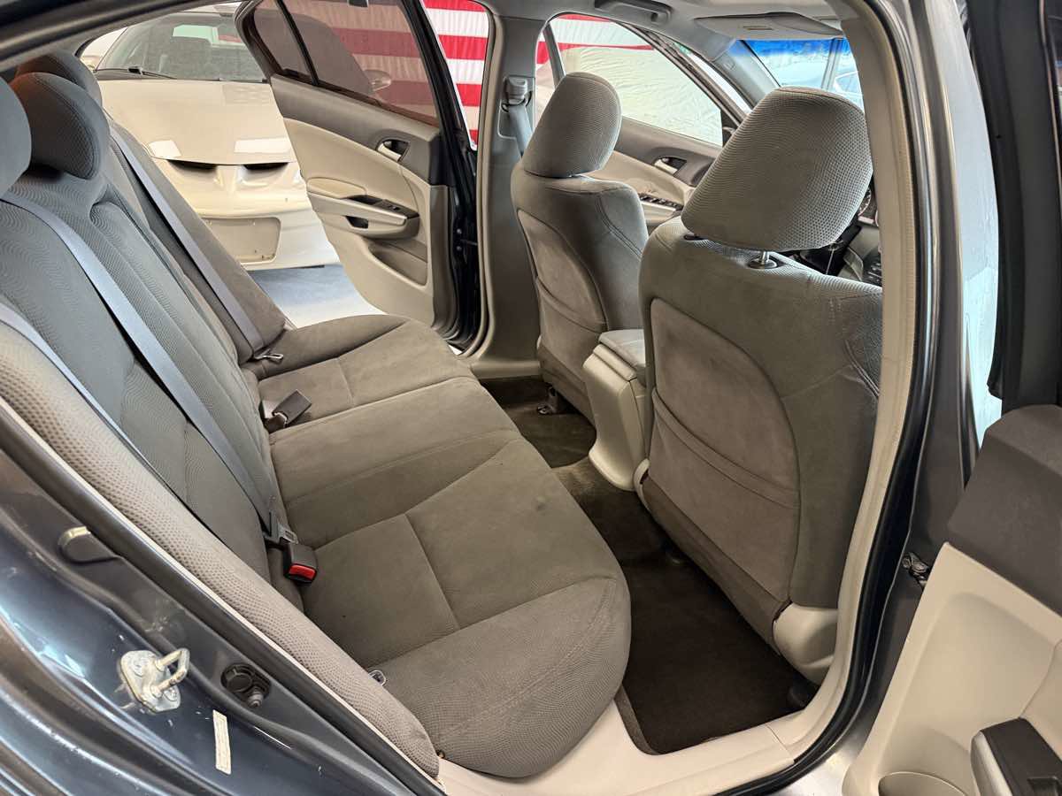 Used 2009 Honda Accord EX image 19