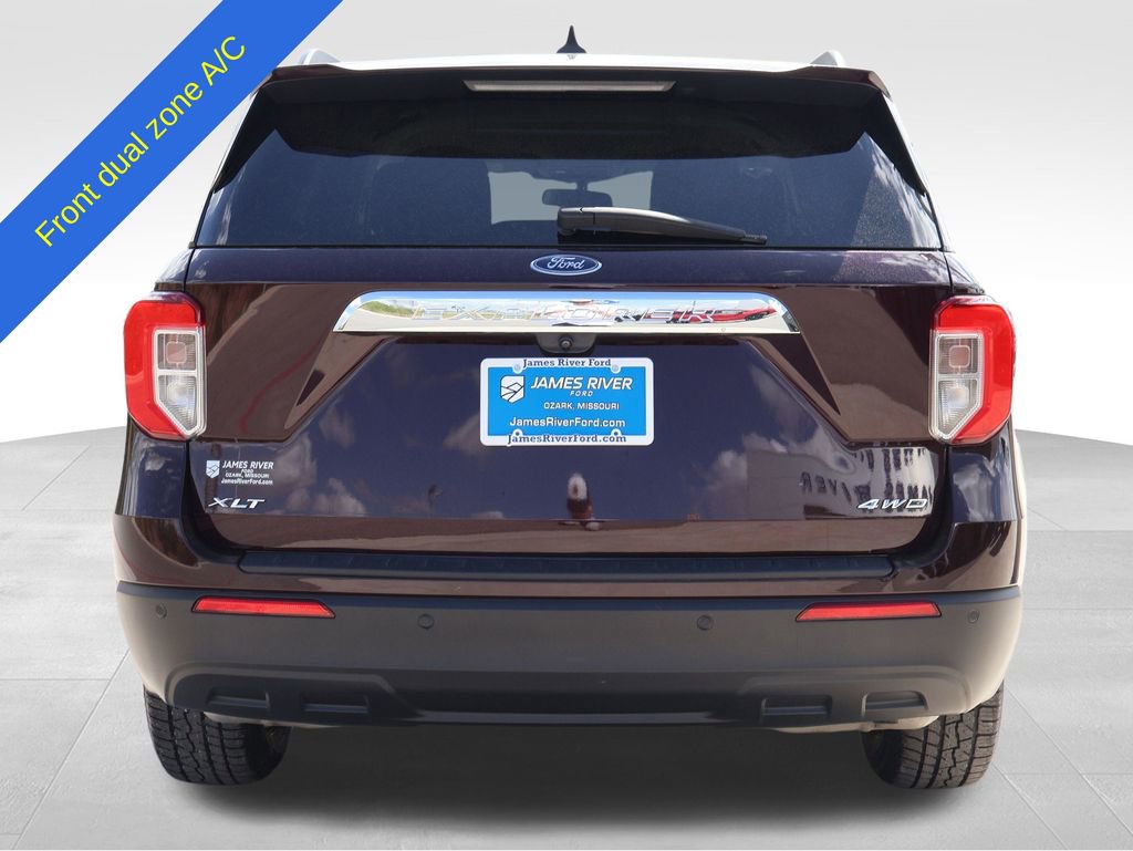 Used 2022 Ford Explorer XLT image 4