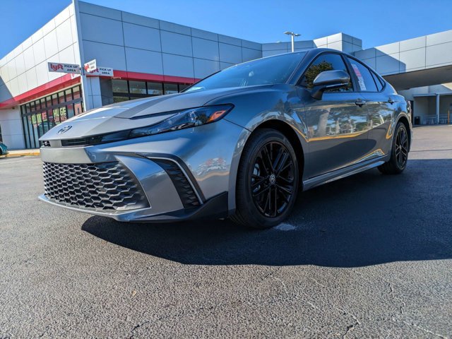 New 2026 Toyota Camry SE FWD image 8