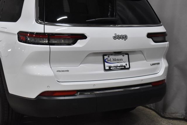 New 2025 Jeep Grand Cherokee L Limited w/ Trailer Tow Package image 9