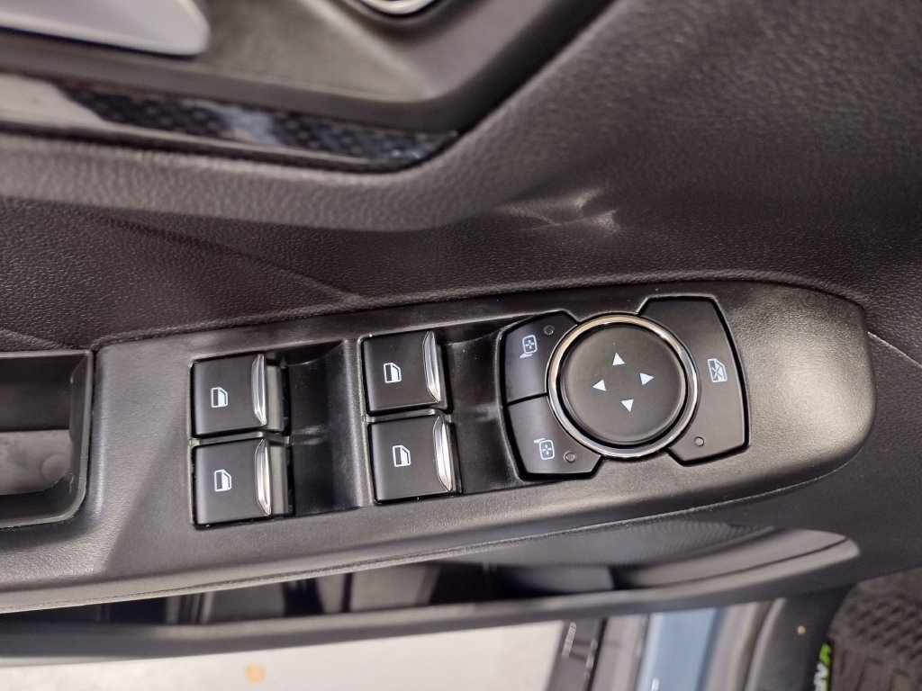 Used 2024 Ford Escape ST-Line Select AWD/4WD image 32