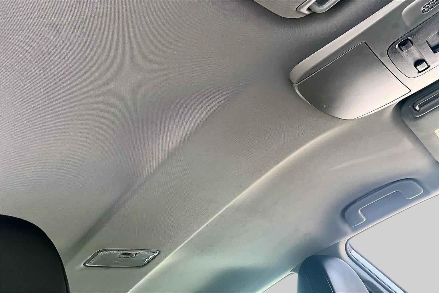 Used 2024 Toyota Camry SE FWD image 14