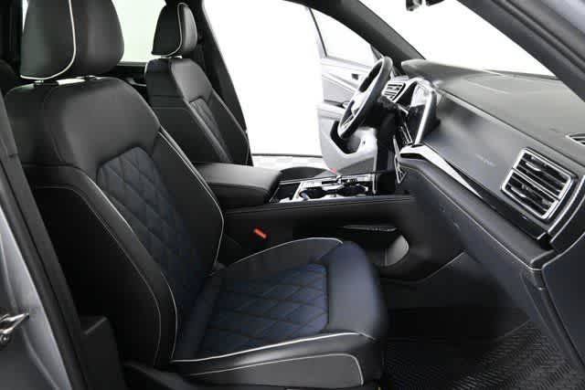 New 2026 Volkswagen Atlas Cross Sport SEL Premium R-Line AWD/4WD image 20