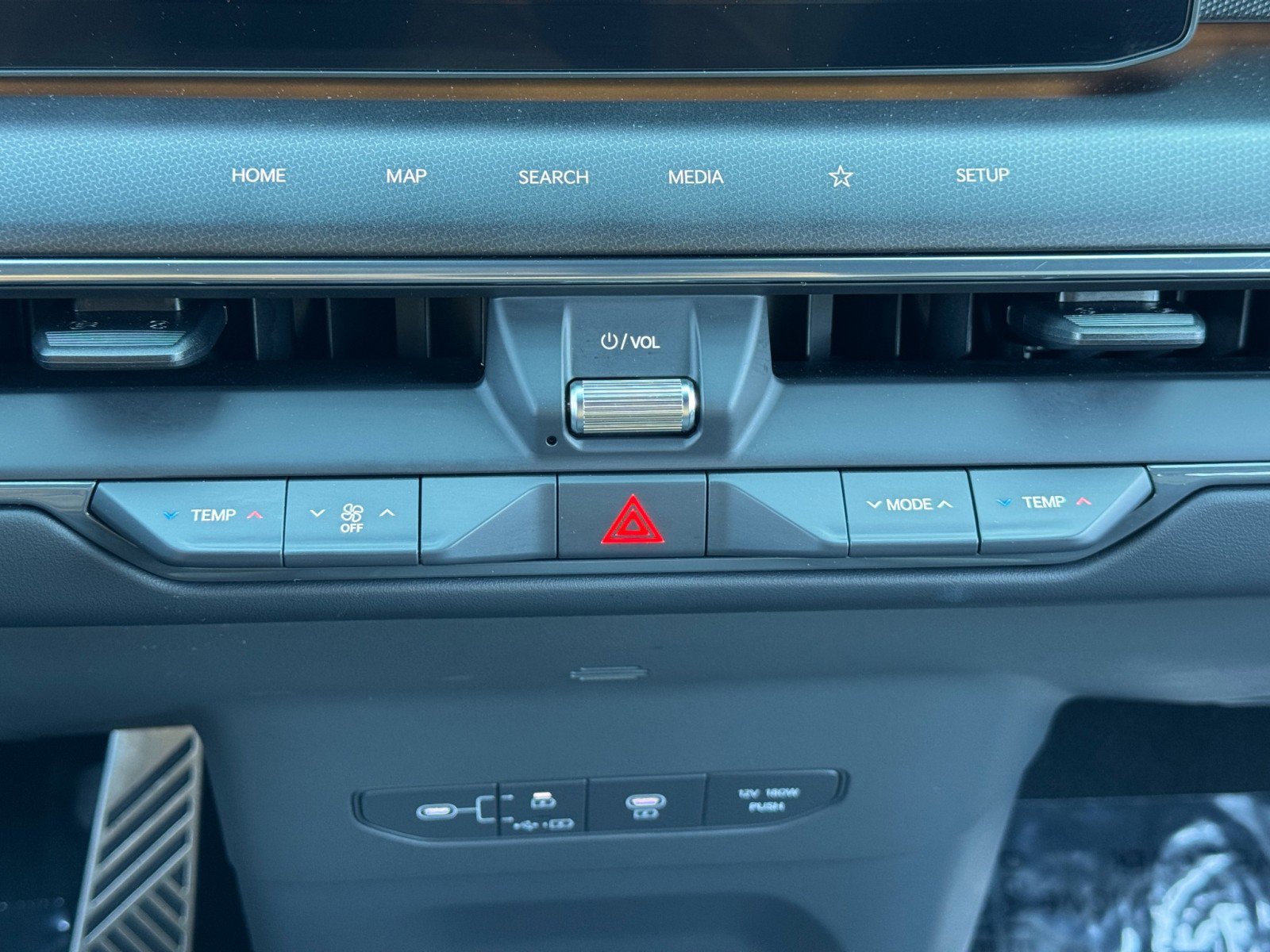 Used 2024 Kia EV9 GT-Line image 30