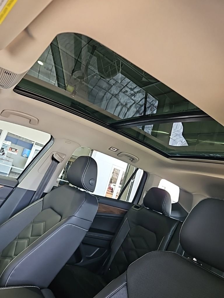 New 2026 Volkswagen Atlas SE image 32