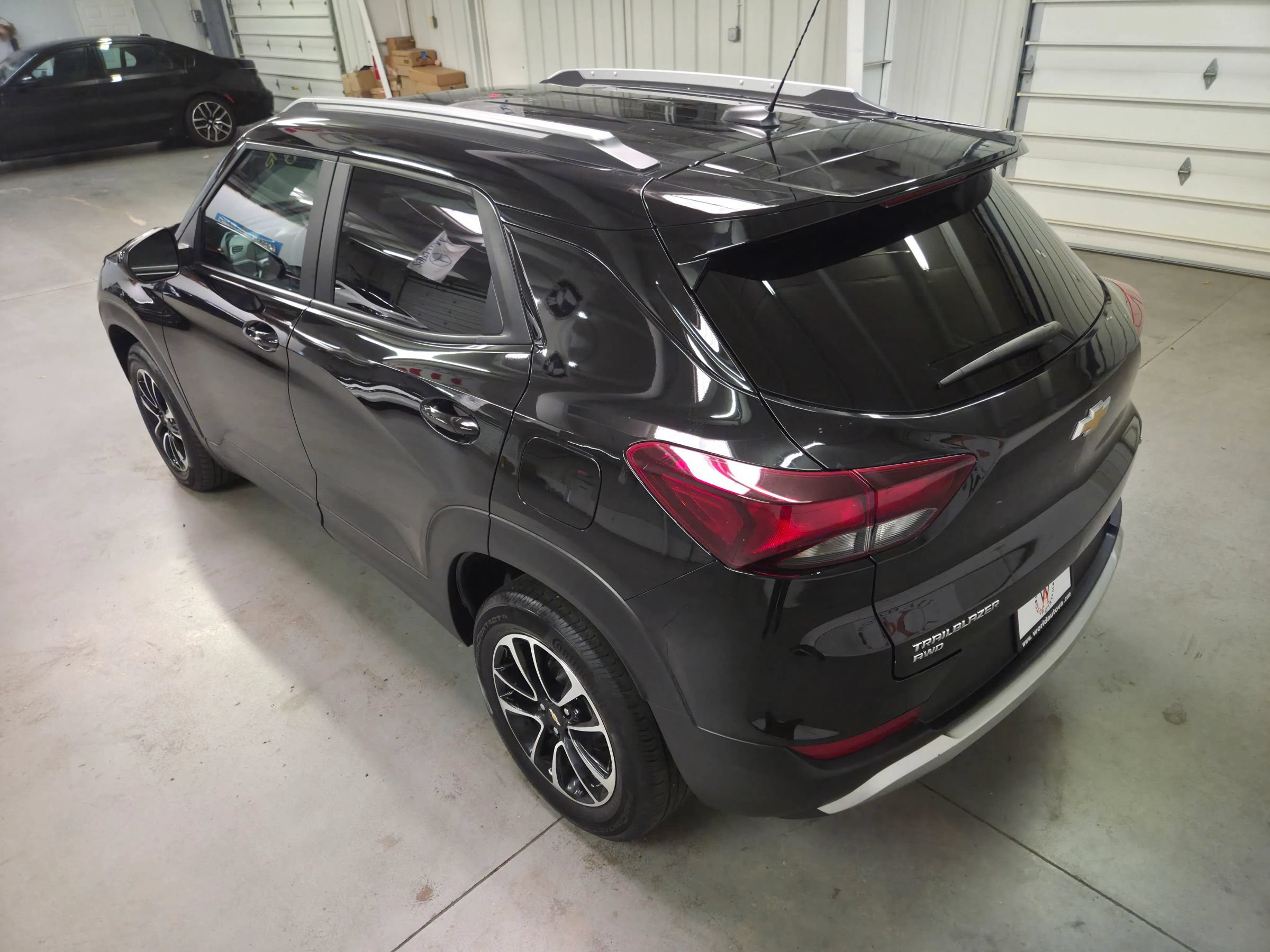 Used 2025 Chevrolet TrailBlazer LT AWD/4WD image 5