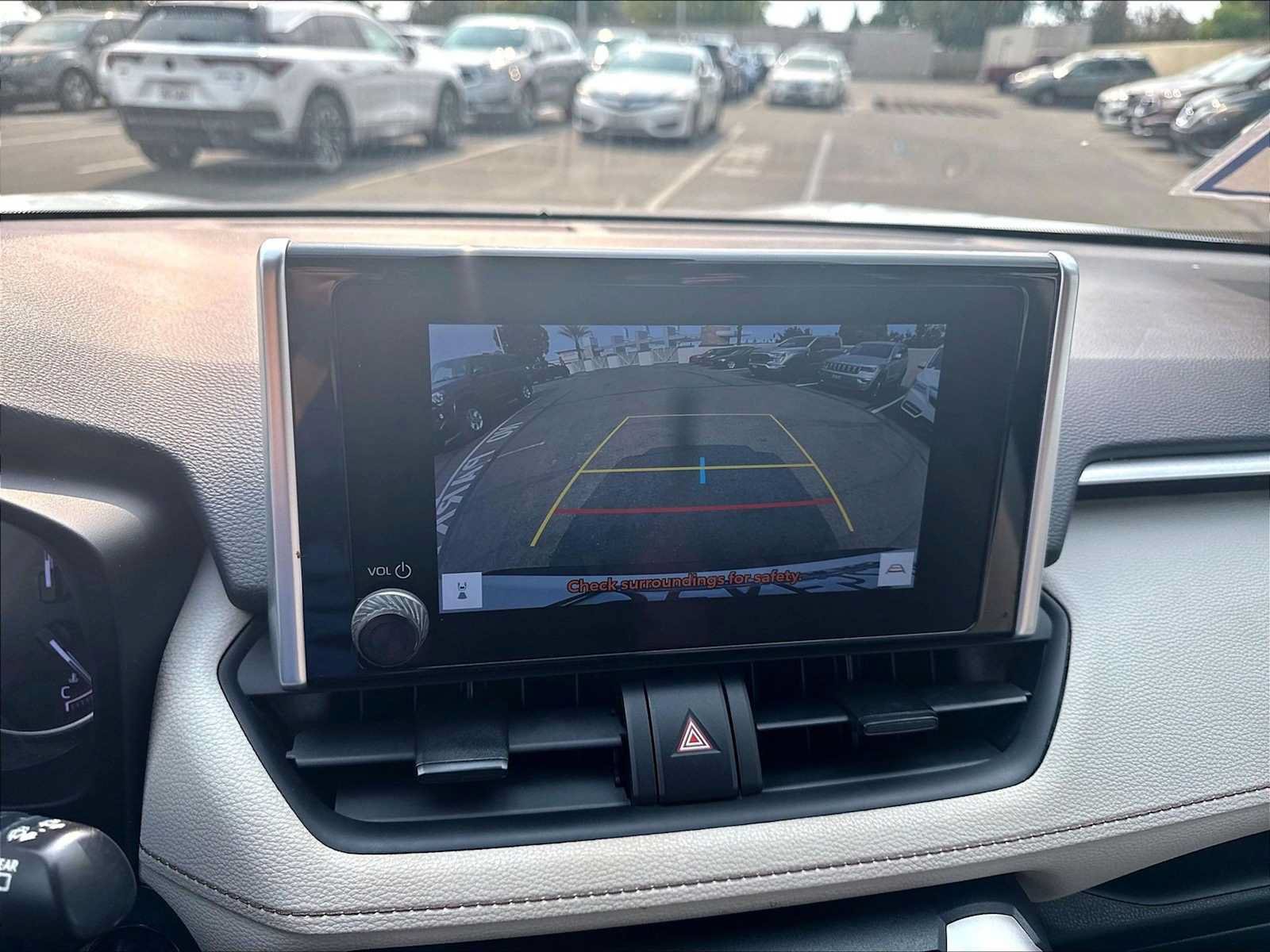Used 2023 Toyota RAV4 XLE w/ Convenience Package FWD image 22