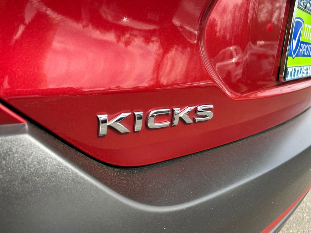 Used 2019 Nissan Kicks SR w/ SR Premium Package image 32