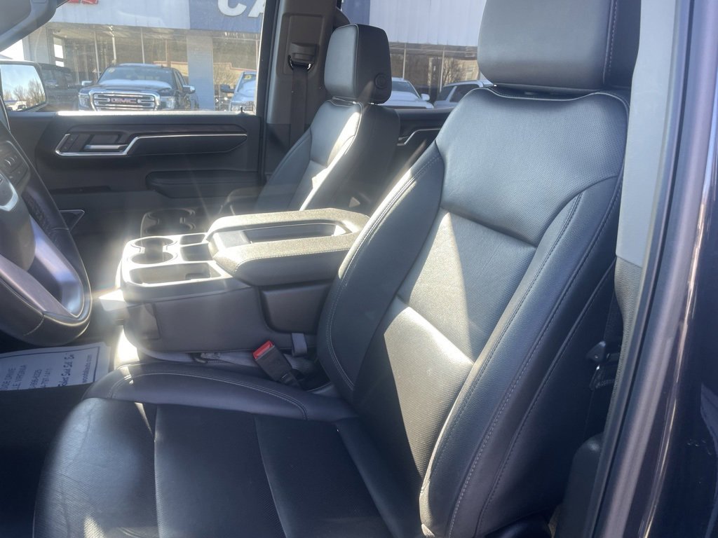 Used 2025 GMC Sierra 1500 SLT image 12