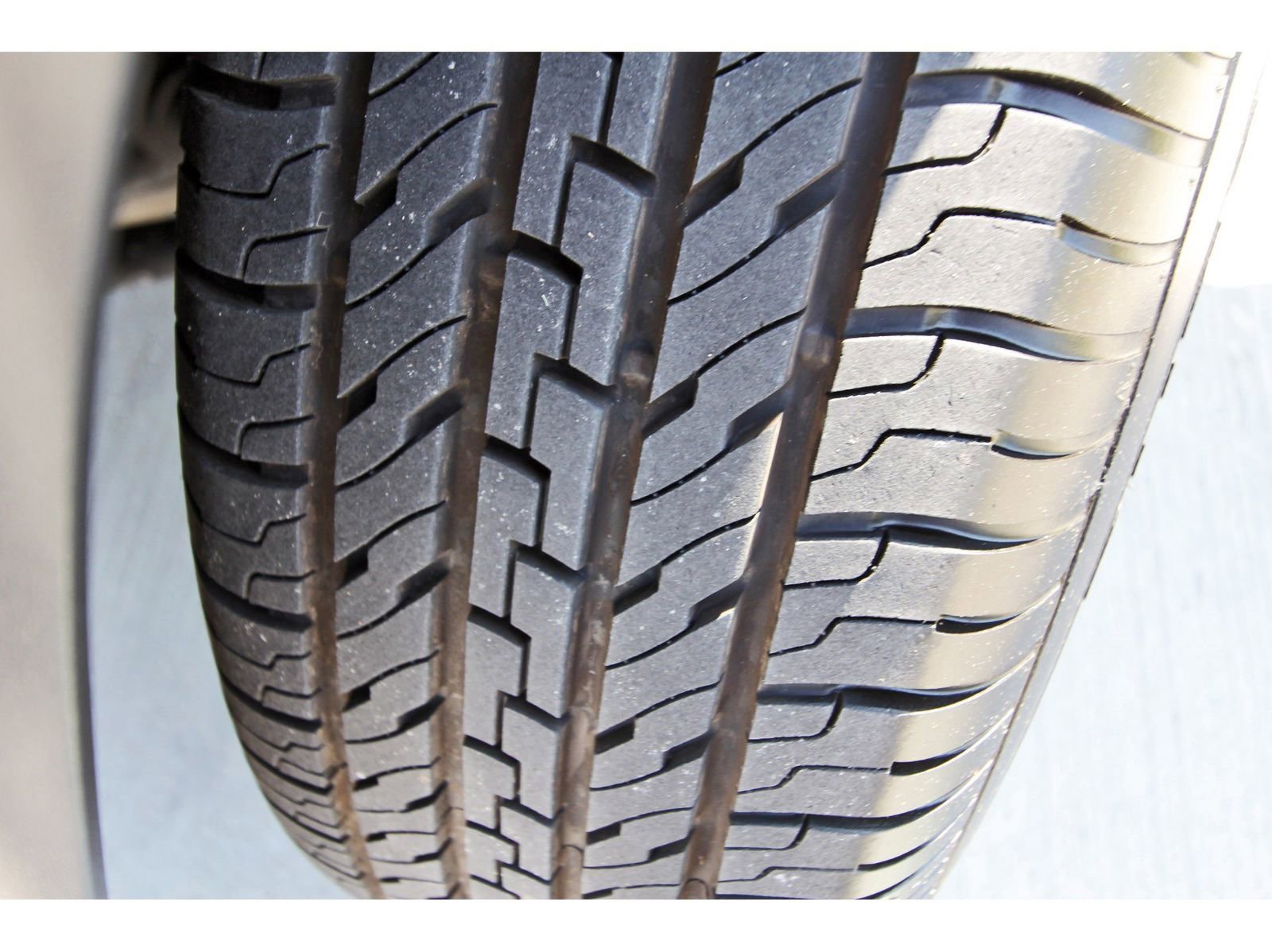 Used 2019 Jeep Grand Cherokee Laredo RWD image 31