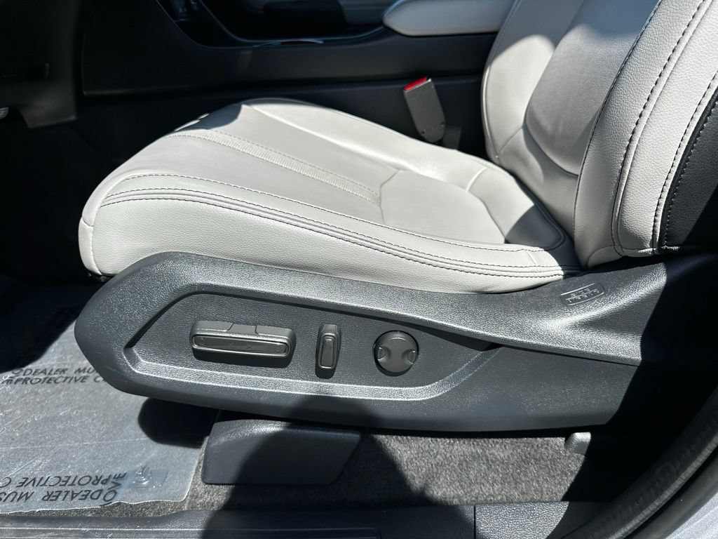 Used 2023 Honda Pilot Touring image 21