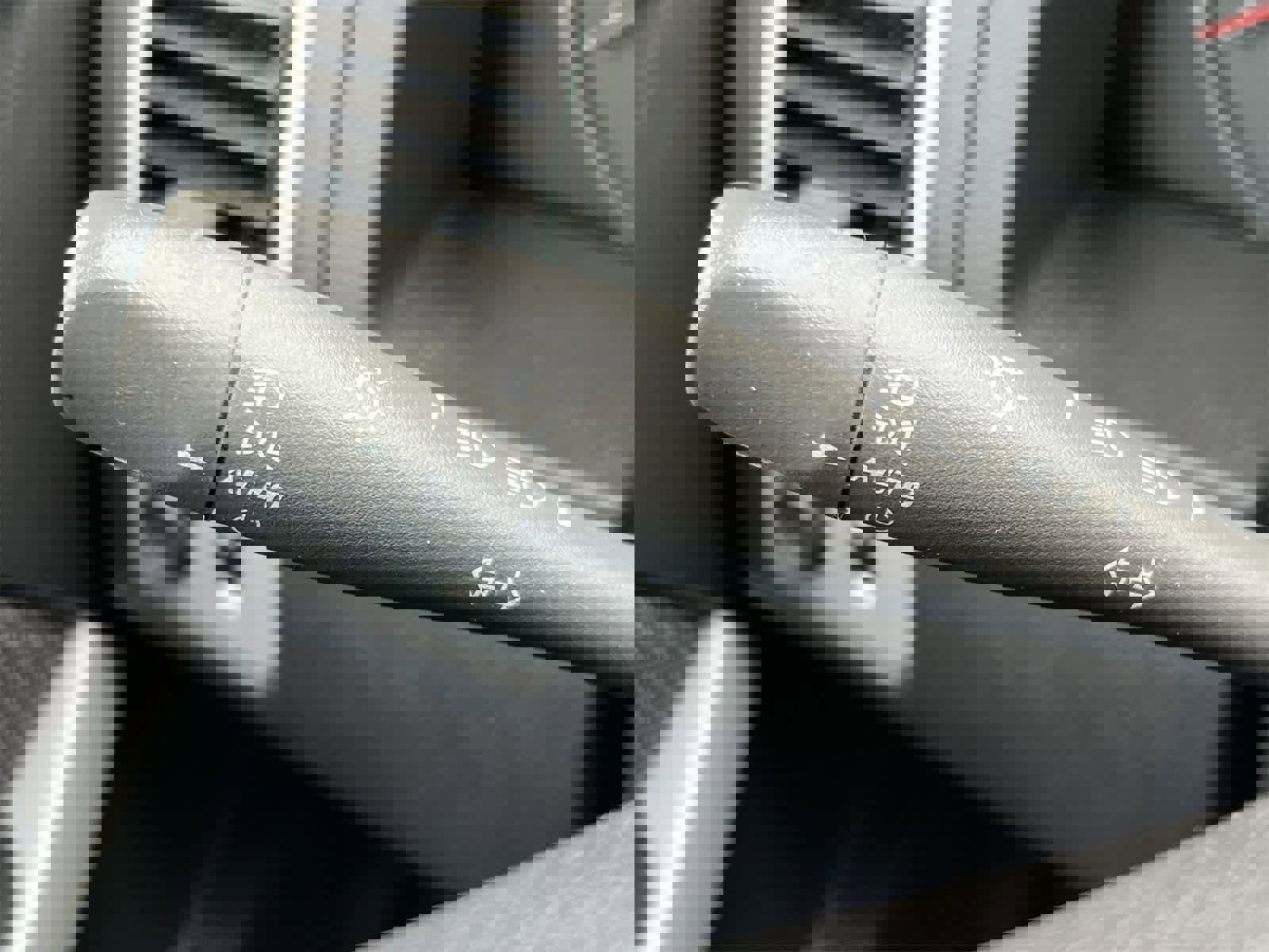 Used 2007 Pontiac Torrent 2WD w/ Preferred Package image 26