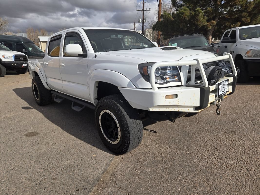Used 2009 Toyota Tacoma 4x4 Double Cab w/ TRD Sport Pkg w/JBL Audio image 1