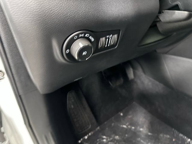 New 2026 Jeep Compass Latitude AWD/4WD image 22