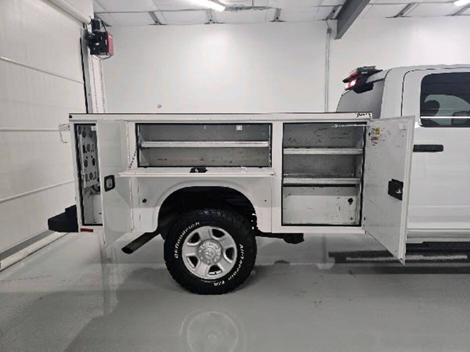 Used 2024 RAM 2500 Tradesman AWD/4WD image 13