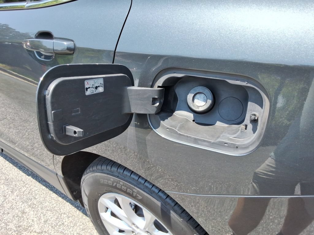 Certified 2020 Chevrolet Equinox LT FWD image 12