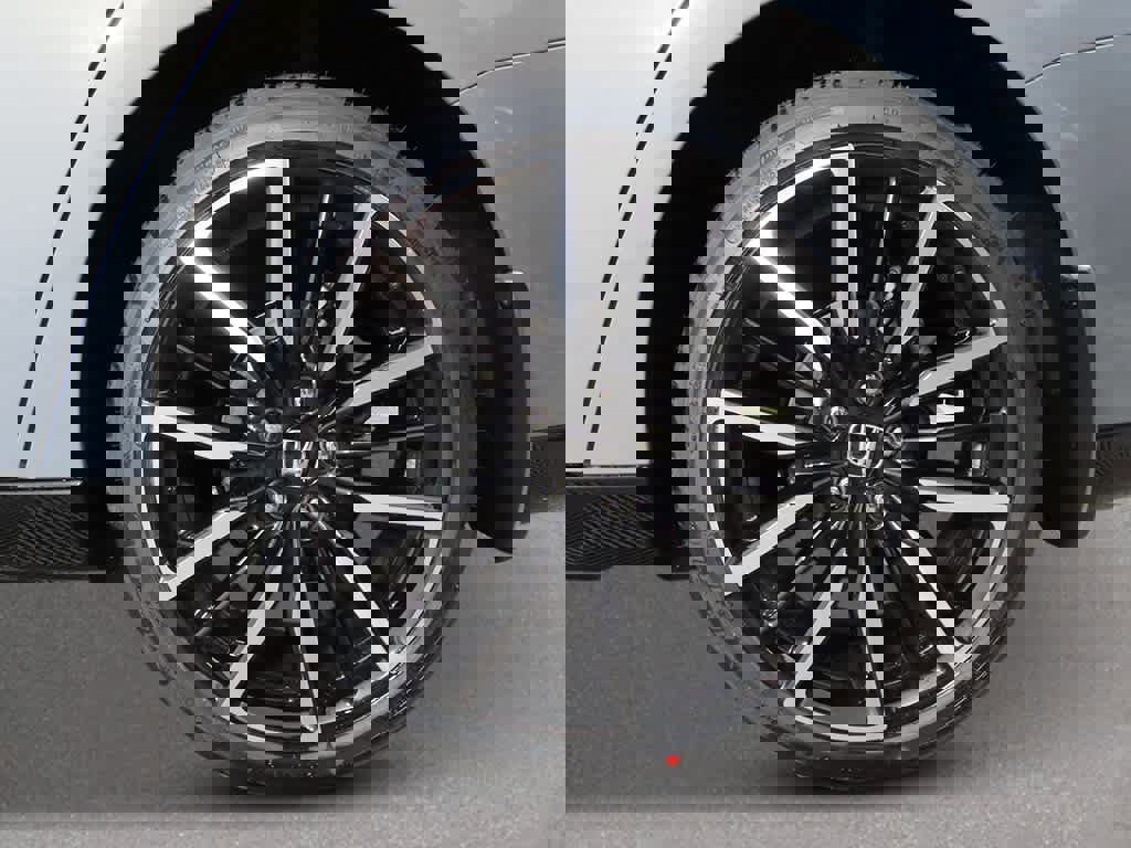 New 2026 Honda Accord Touring image 9