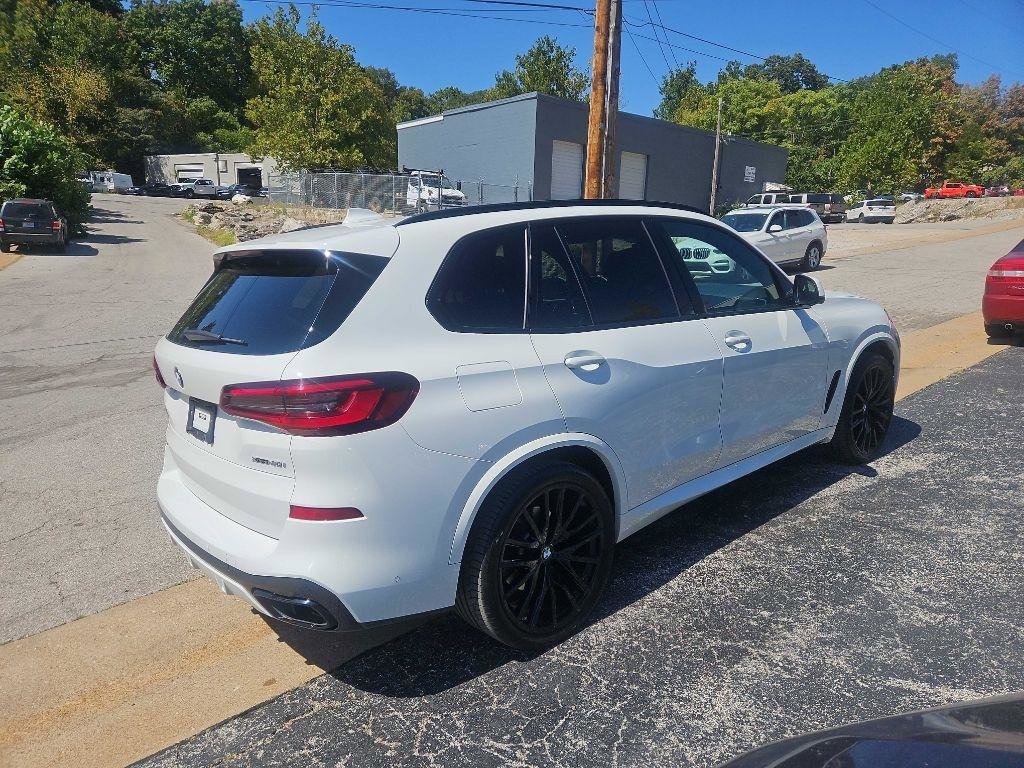 Used 2022 BMW X5 xDrive40i w/ M Sport Package image 7
