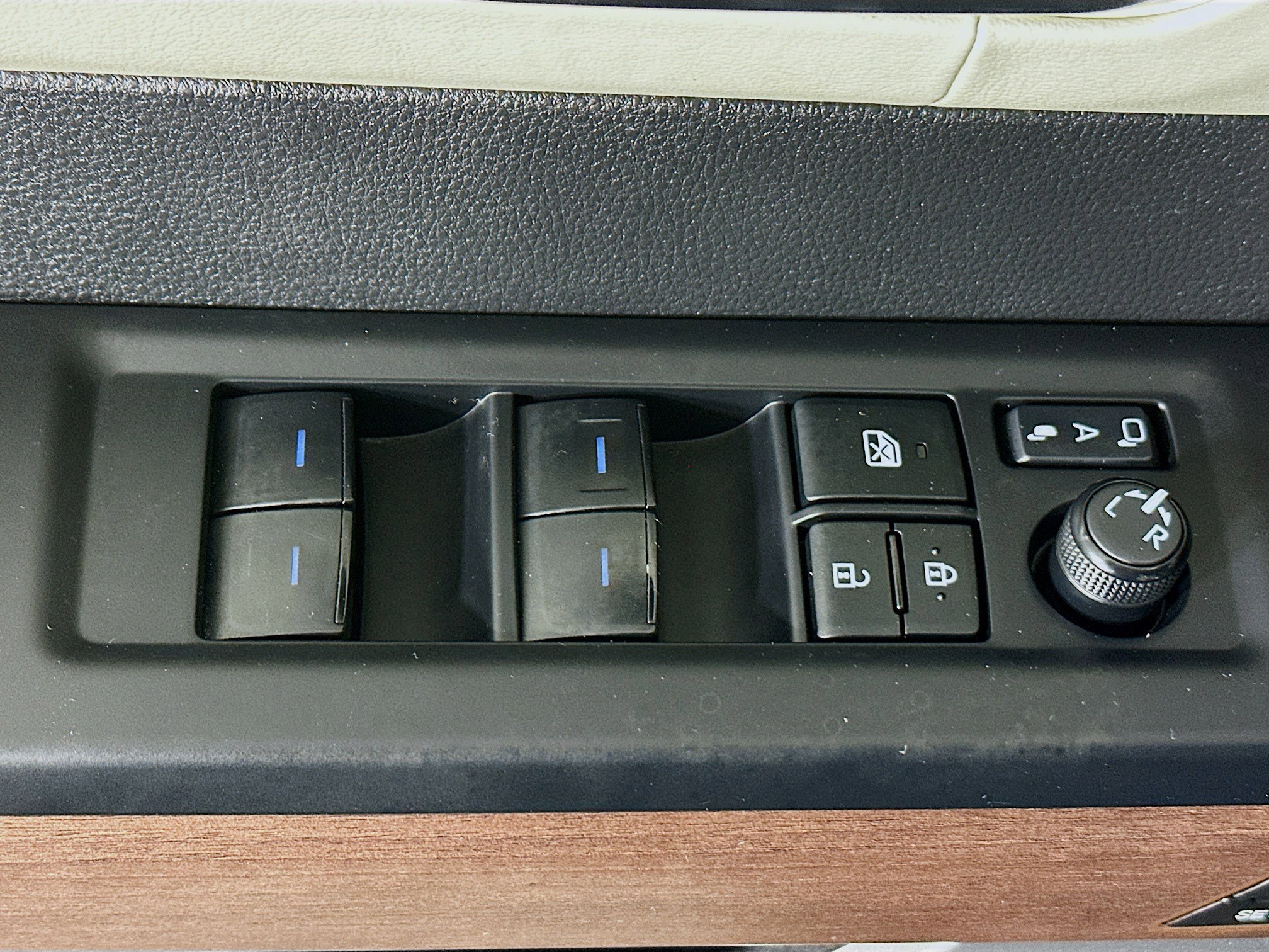 Used 2022 Toyota Tundra Capstone image 14