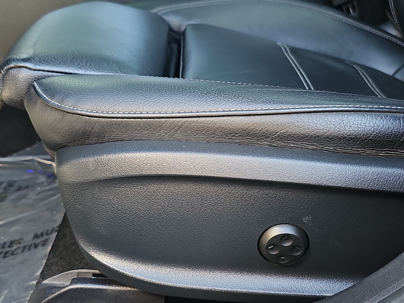 Used 2023 Mercedes-Benz CLA 35 AMG 4MATIC image 29