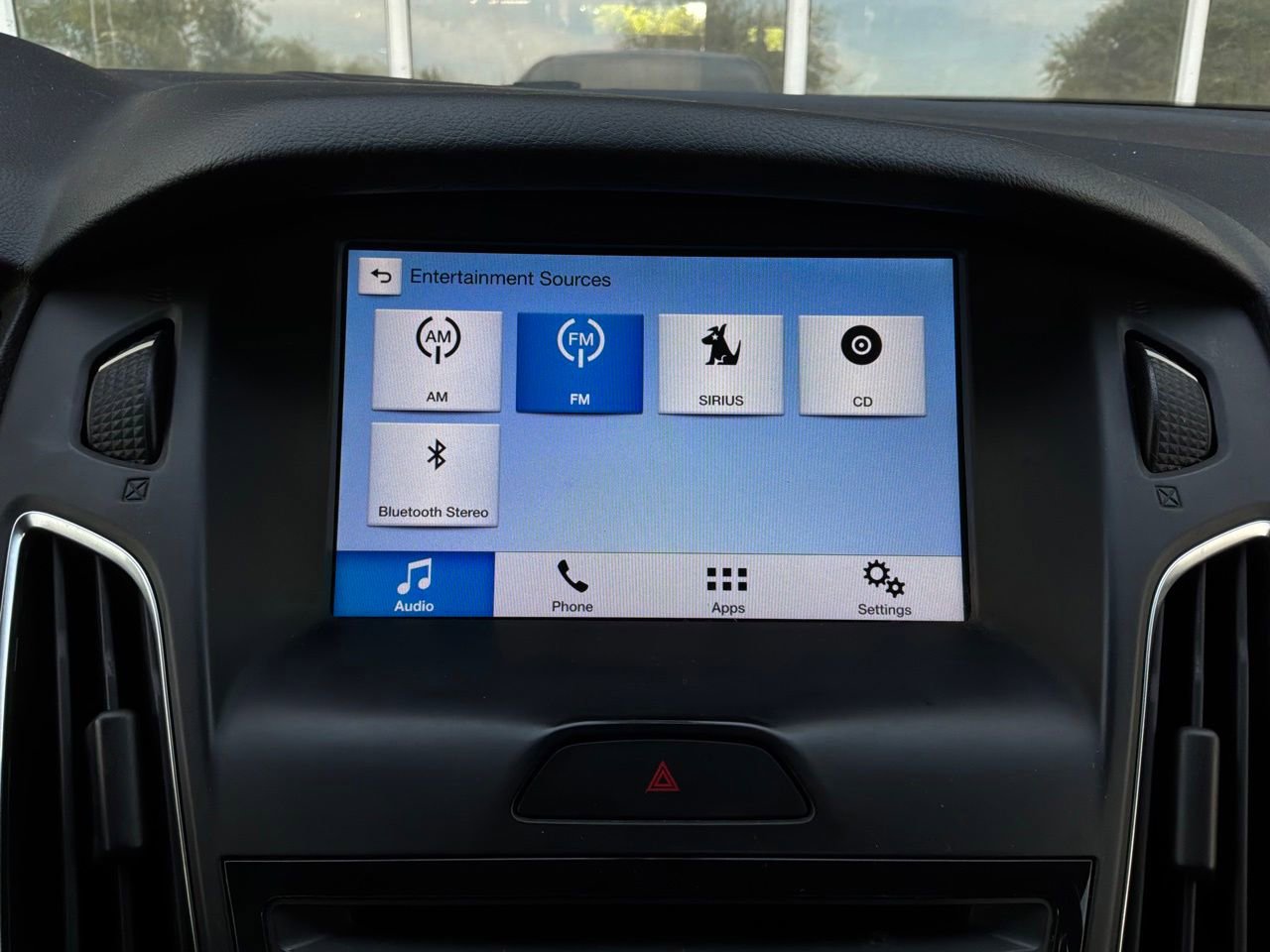 Used 2016 Ford Focus Titanium FWD image 27