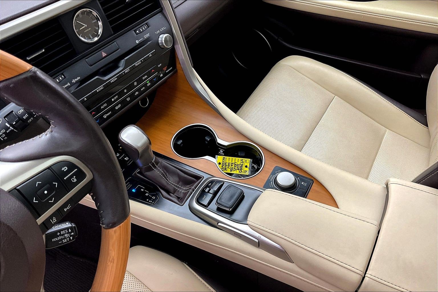 Used 2019 Lexus RX 350 FWD w/ Navigation Package image 16