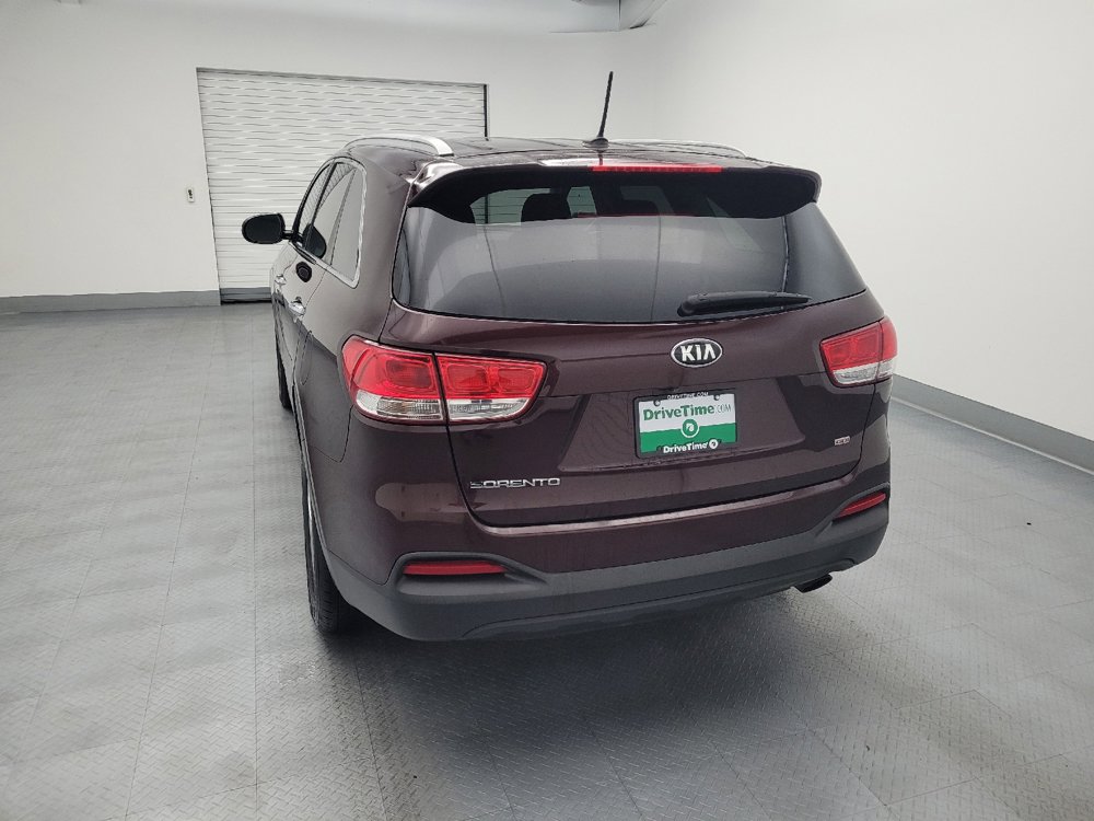 Used 2017 Kia Sorento AWD image 6