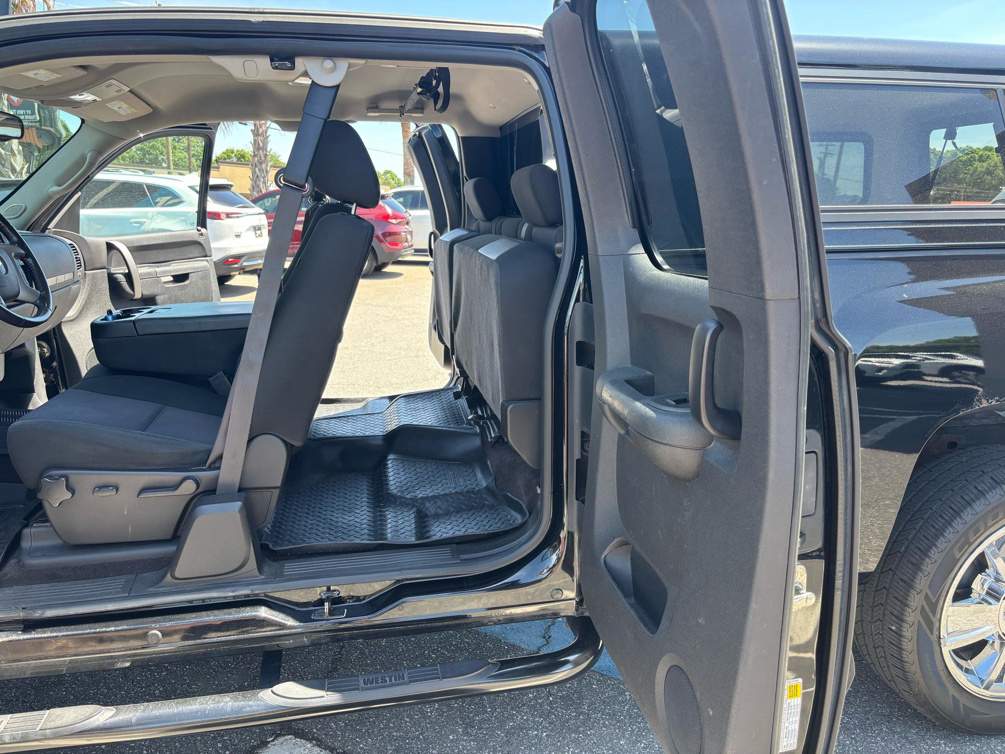 Used 2013 Chevrolet Silverado 1500 LT AWD/4WD image 28