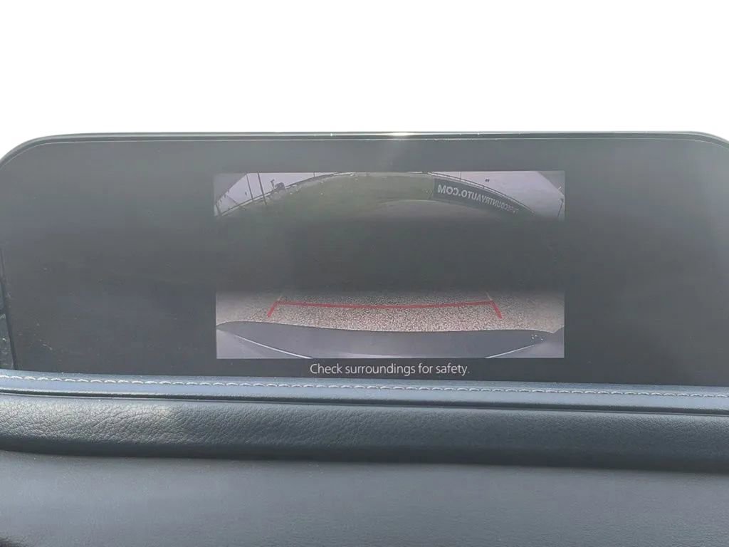 Used 2020 MAZDA CX-30 FWD w/ Preferred Package image 9