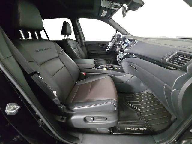 Used 2024 Honda Passport Black Edition image 15