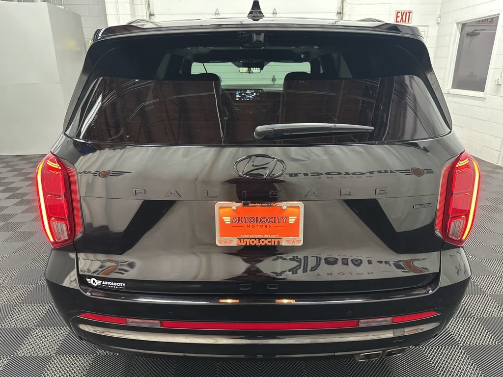 Used 2025 Hyundai Palisade Calligraphy AWD/4WD image 9