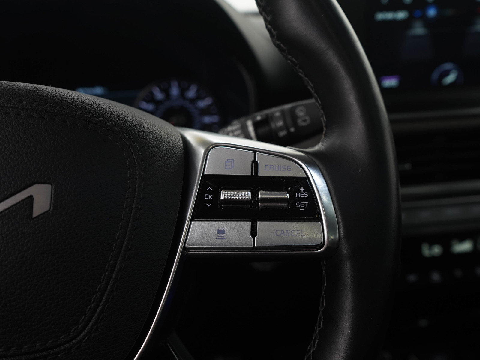 Used 2022 Kia Telluride SX w/ SX Prestige Package AWD/4WD image 32