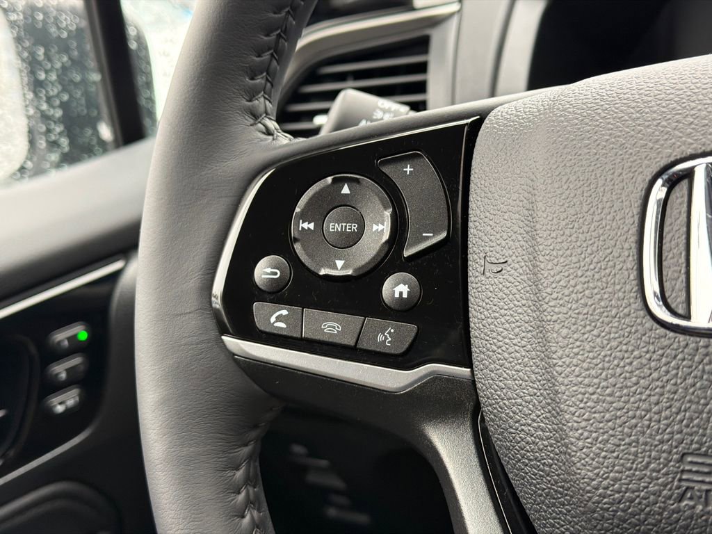 Used 2024 Honda Odyssey Touring image 26
