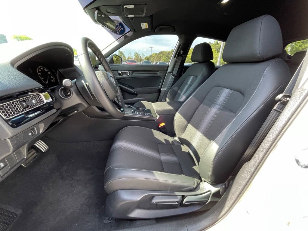 Certified 2025 Honda Civic Sport image 26