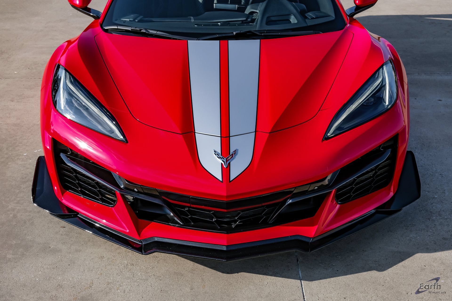 Used 2024 Chevrolet Corvette Z06 w/ Z07 Performance Package RWD image 30