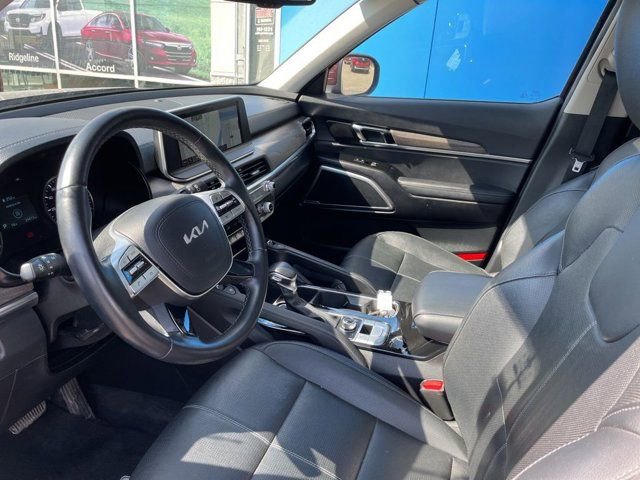 Used 2022 Kia Telluride EX AWD/4WD image 5