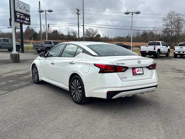 Used 2024 Nissan Altima 2.5 SV image 6