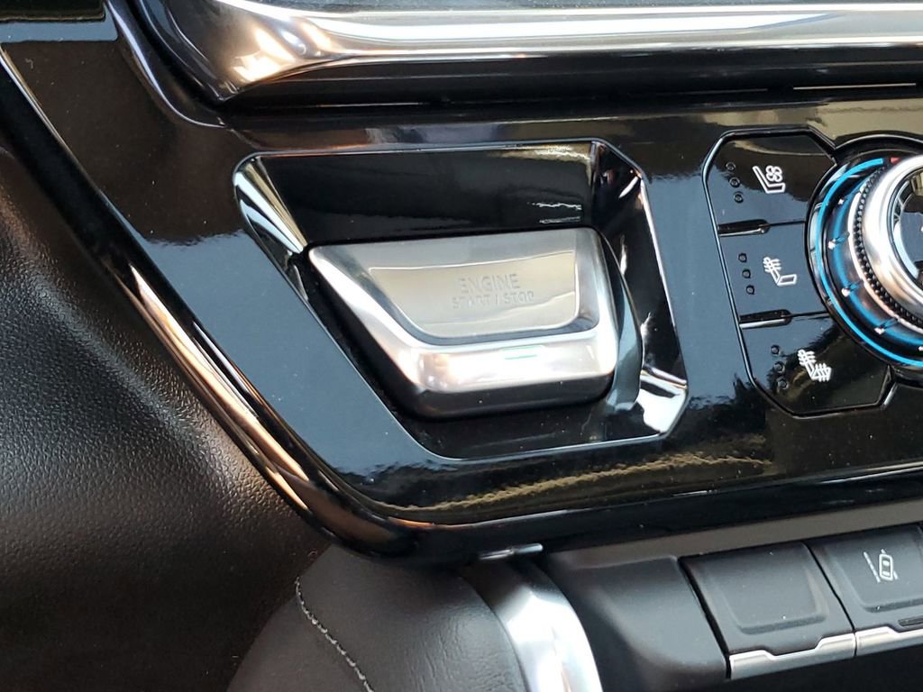 New 2026 GMC Sierra 2500 Denali w/ Denali Reserve Package image 17