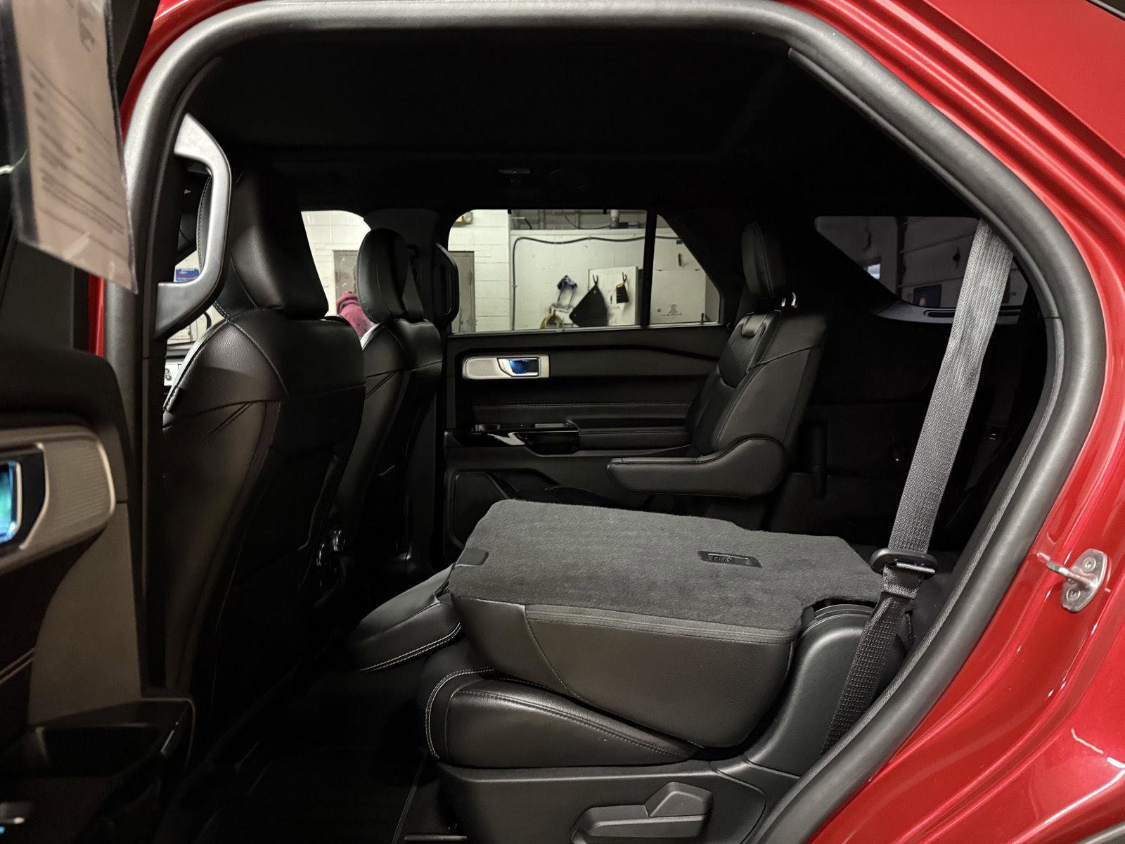 Used 2021 Ford Explorer ST w/ Equipment Group 401A AWD/4WD image 24