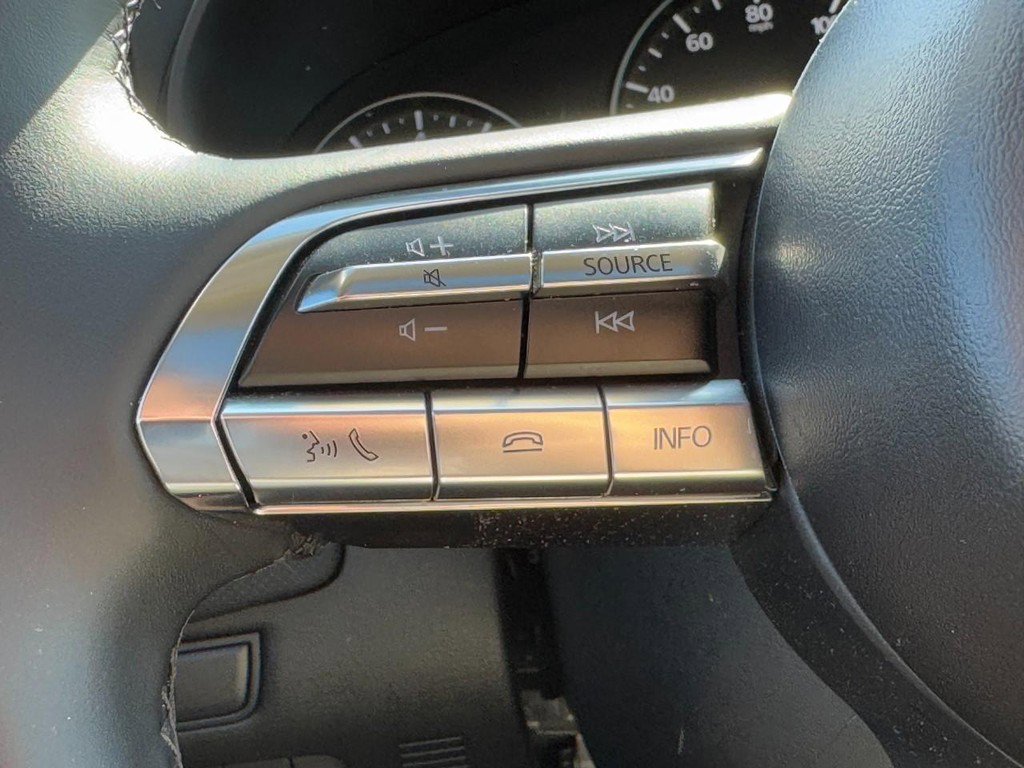 Used 2025 MAZDA CX-50 AWD 2.5 S w/ Premium Package image 16