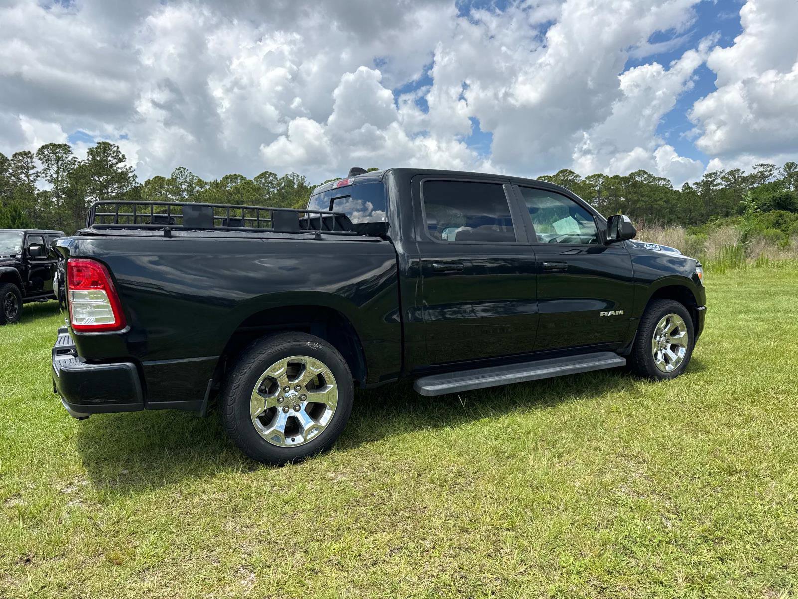 Used 2019 RAM 1500 Big Horn AWD/4WD image 3