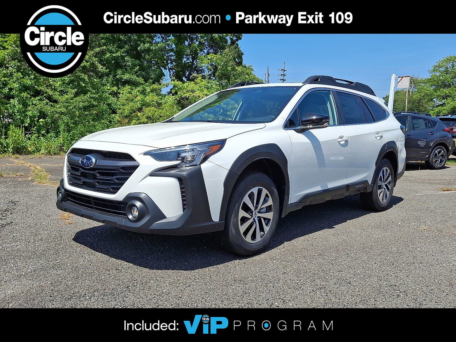 Used 2025 Subaru Outback Premium image 1