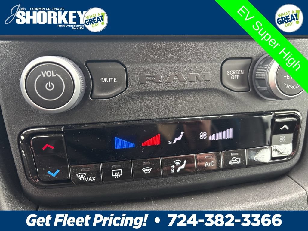 New 2024 RAM ProMaster 3500 w/ Delivery Van Package FWD image 47