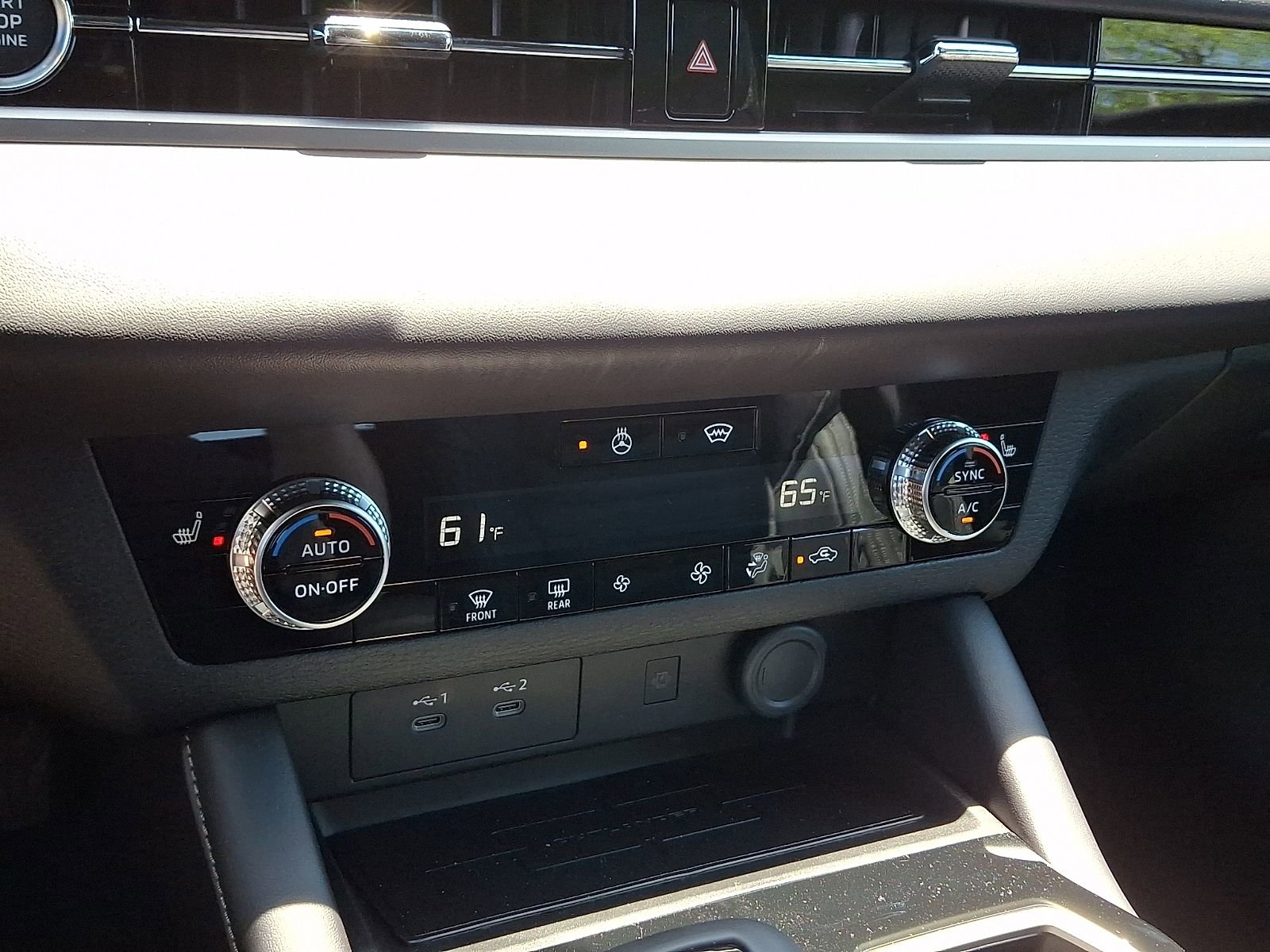 New 2026 Mitsubishi Outlander LE AWD/4WD image 15